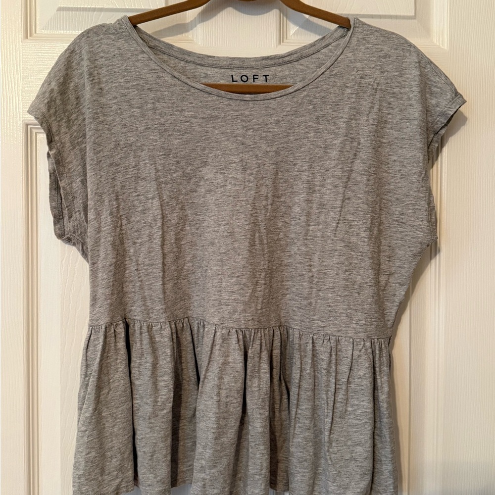 LOFT Heather Gray Short Sleeve Top